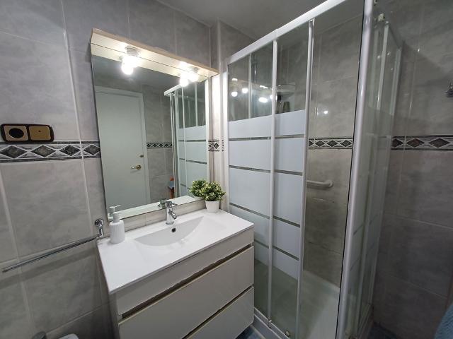 Habitacion para chica junto a la univ. Merced