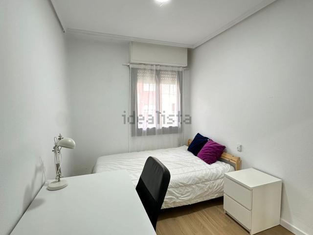 Habitación, Parque Ribalta Plaza de Toros, Castellón de la Plana / Castello de la Plana