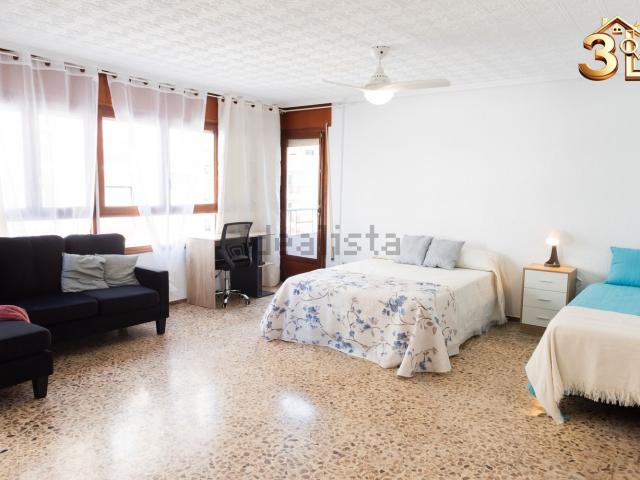 Habitación, Pont Nou Corazón de Jesús, Elche / Elx