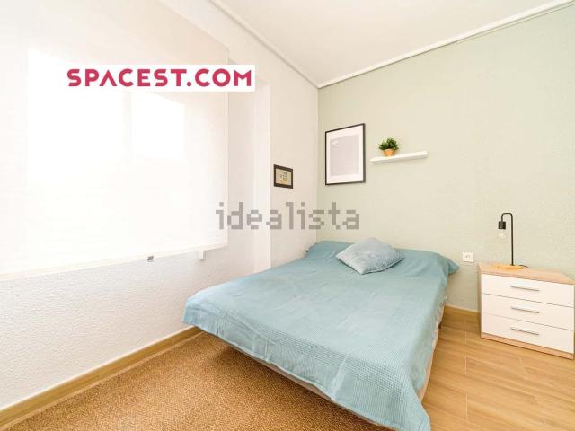 Habitación, Pont Nou Corazón de Jesús, Elche / Elx