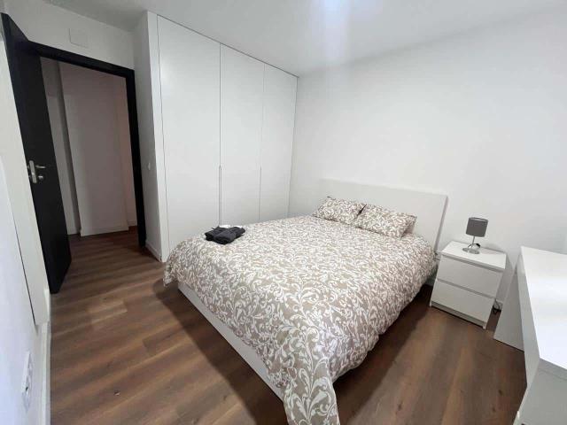 Habitacion privada en calle Gasometro, Madrid