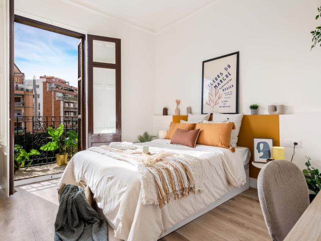 Habitacion privada en Carrer del Comte Borrell,, L'Eixample,Barcelona