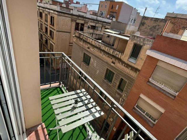 Habitacion privada en Passatge de Nogués, Gràcia, Barcelona