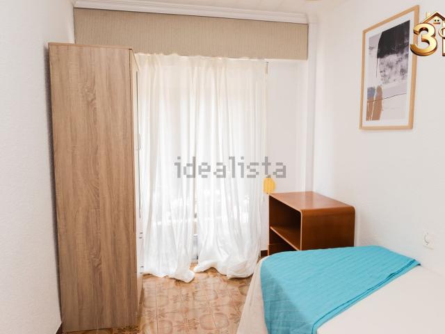Habitación, Raval de Santa Teresa El Asilo, Elche / Elx