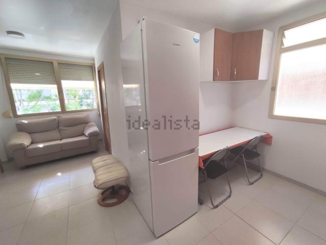 Habitación, Raval de Santa Teresa El Asilo, Elche / Elx