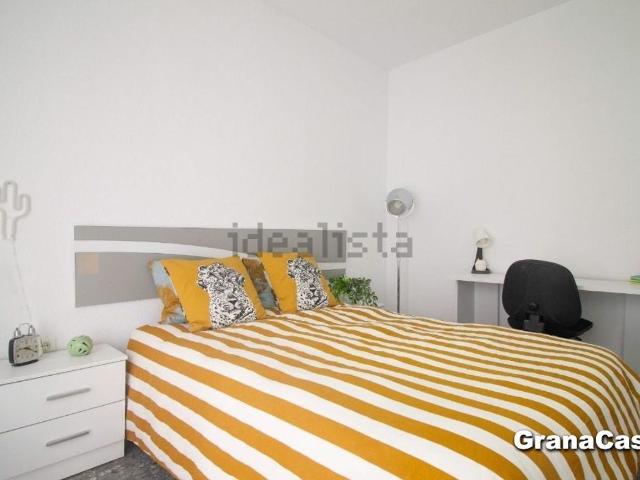 Habitación, Recogidas, Granada