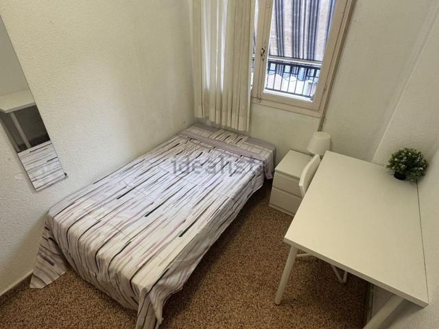 Habitación, Reina Victoria Miguel Hernández, Elche / Elx