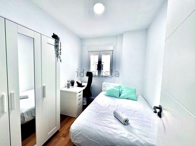 Habitación, Ronda Arabial, Granada