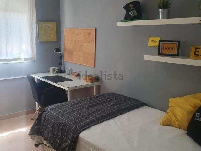 Habitación, Su Eminencia La Oliva, Sevilla