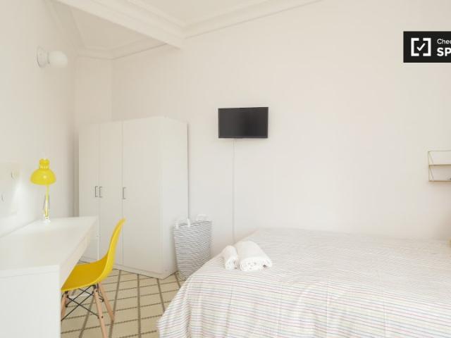 Habitación soleada en alquiler apartamento de 9 dormitorios Eixample, Barcelona