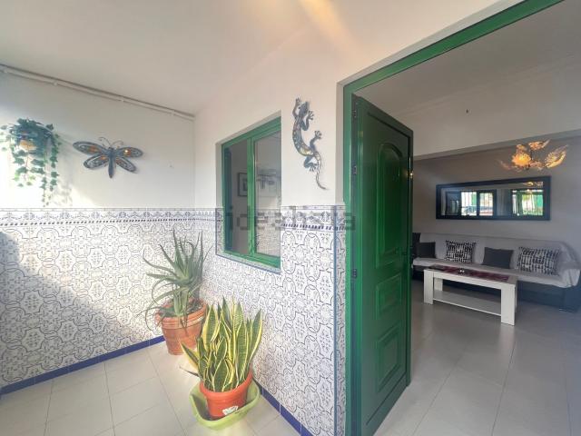 Habitación, Tias