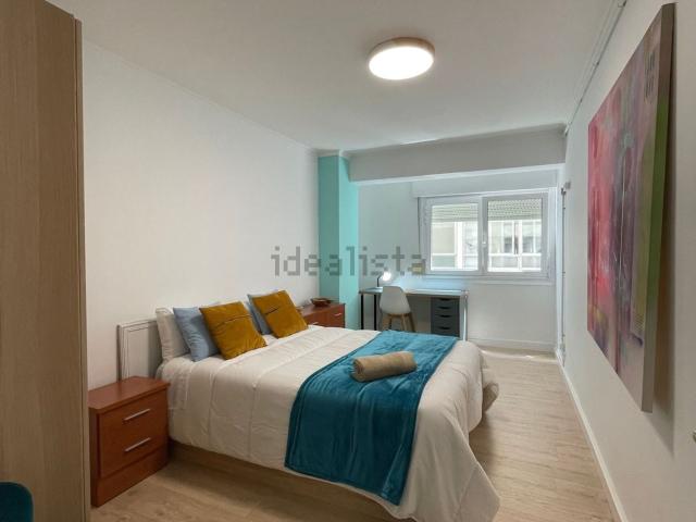 Habitación, Travesía de Vigo San Xoán, Vigo