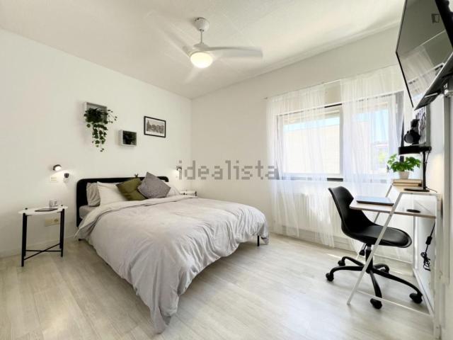 Habitación, Tres Olivos Valverde, Madrid
