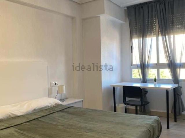 Habitación, Zona Plaza Donoso Cortés Avda Magdalena, Castellón de la Plana / Castello de la Plana