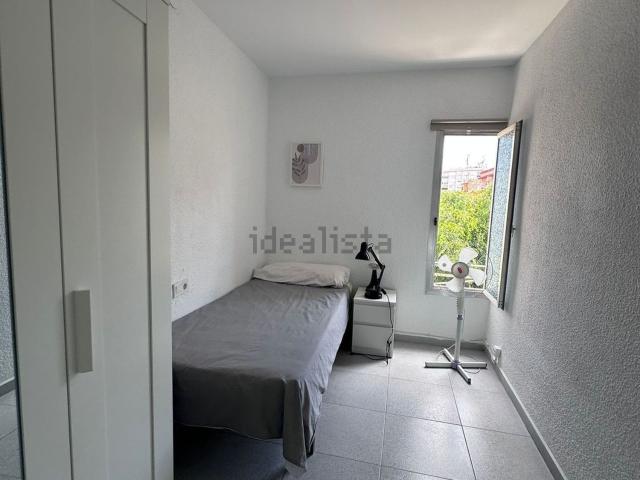 Habitación, Zona Plaza Donoso Cortés Avda Magdalena, Castellón de la Plana / Castello de la Plana