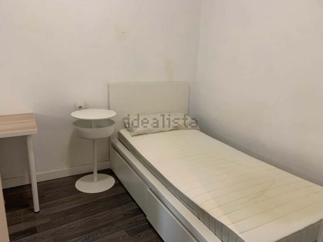 Habitación, Zona Plaza Illes Columbretes, Castellón de la Plana / Castello de la Plana