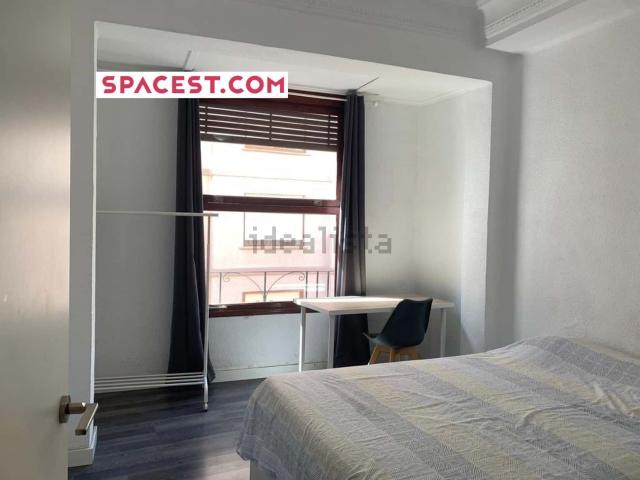 Habitación, Zona Plaza Illes Columbretes, Castellón de la Plana / Castello de la Plana