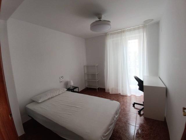 Habitación #006C – Calle Llanete Calvillo de Cabra Zona Centro