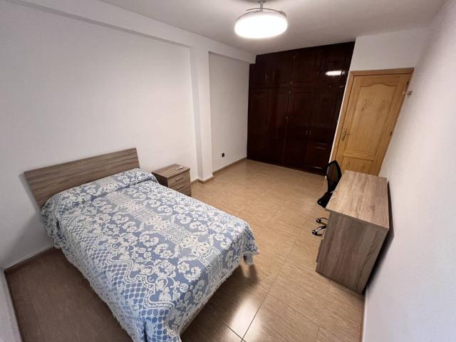Habitación #010A – Calle Almería de Cabra Zona Polideportivo