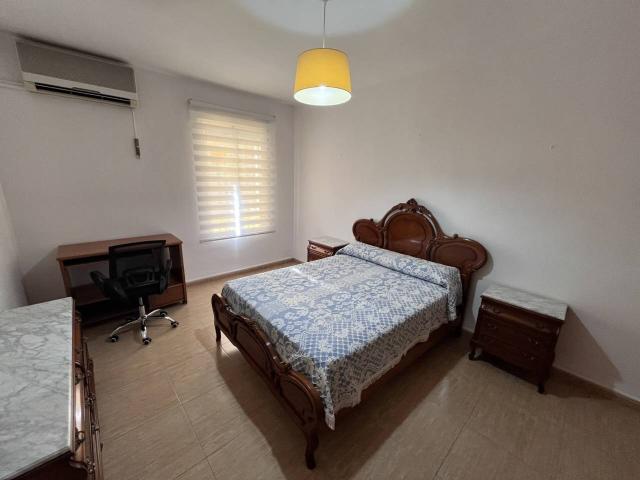 Habitación #010B Calle Almería de Cabra Zona Polideportivo