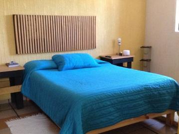 HABITACIONE EN RENTA