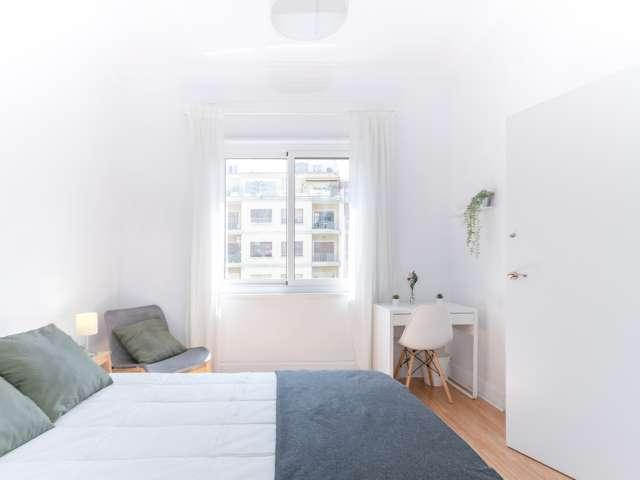 Habitaciones en alquiler en coliving de 8 habitaciones en Eixample Esquerra, B