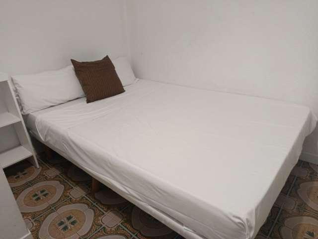 Habitaciones en alquiler en apartamento de 4 dormitorios en Valencia