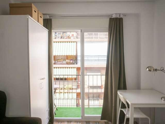 Habitaciones en alquiler en apartamento de 4 dormitorios en Valencia
