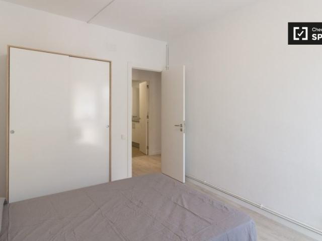 Habitaciones en alquiler en piso de 4 habitaciones en Sant Gervasi Galv