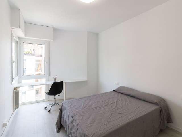 Habitaciones en alquiler en piso de 4 habitaciones en Sant Gervasi Galv