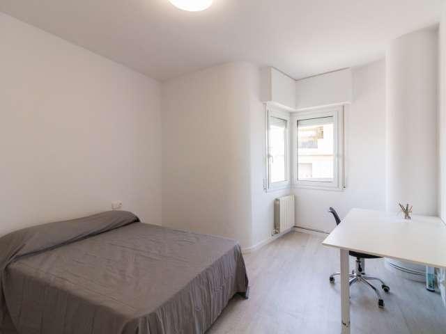 Habitaciones en alquiler en piso de 4 habitaciones en Sant Gervasi Galv