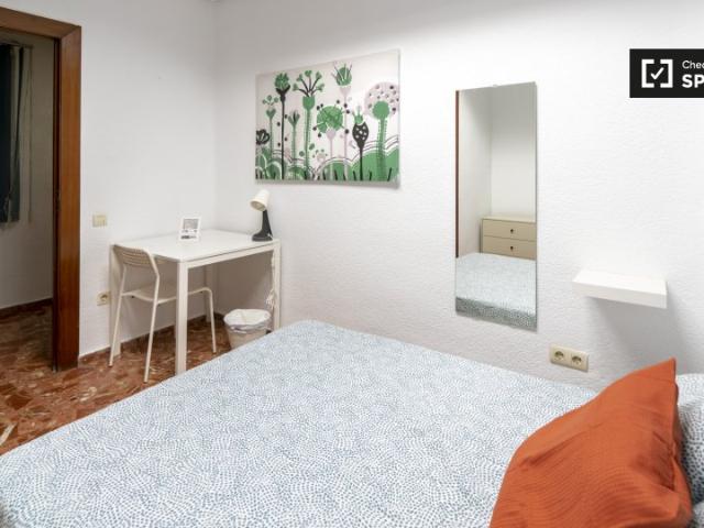 Habitación en piso compartido, Nou Moles, Valencia