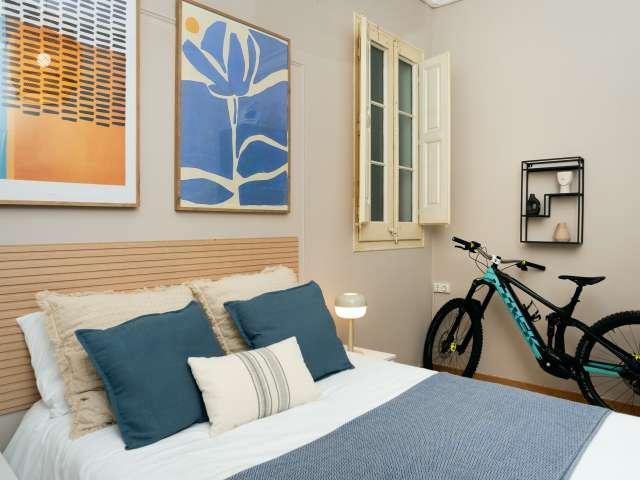 ¡Habitaciones en alquiler en piso de 5 habitaciones en Barcelona!