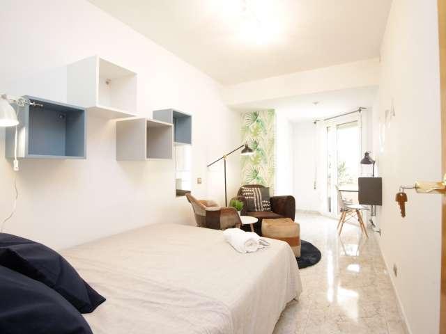 Habitaciones en apartamento de 4 dormitorios en el Poblenou, Barcelona