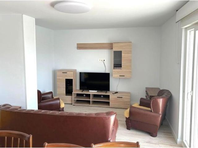 Habitaciones en piso reformado al lado del Hospital de León