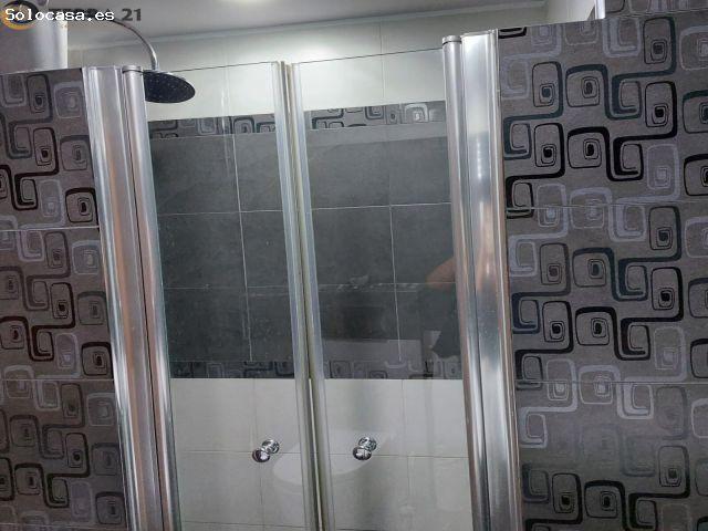 Habitaciones estudiantes residencial con piscina