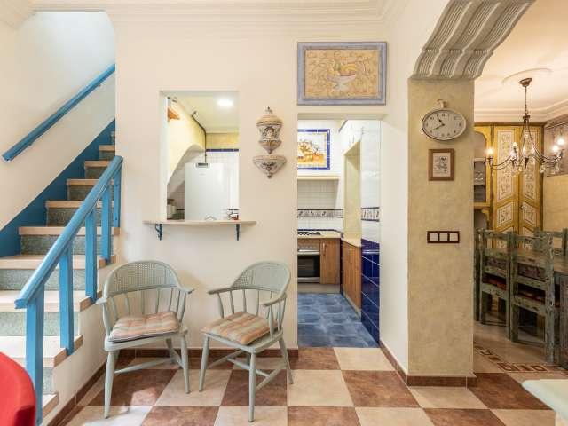 Habitaciones para alquilar en apartamento de 3 dormitorios en Valencia