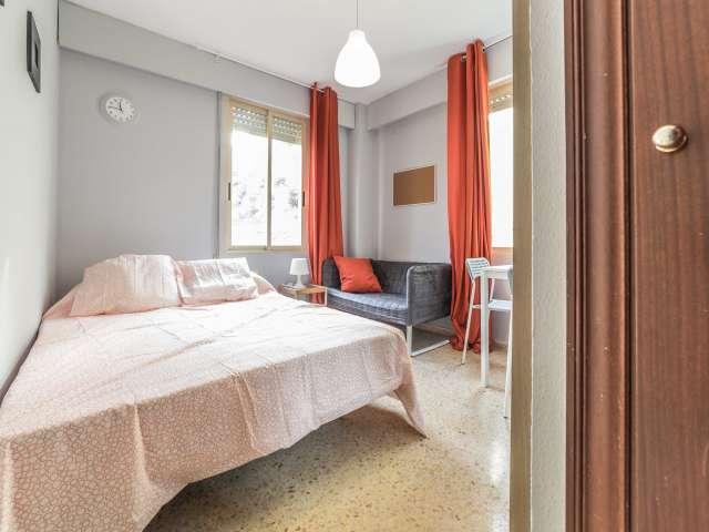 Habitaciones para alquiler de apartamentos, de 5 dormitorios, Ciutat Vella, Valencia