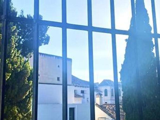 HABITACIONES PARA ERASMUS / ROOM TO RENT IN ALBAICIN