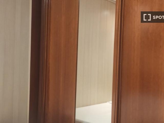 Habitación en piso compartido en alquiler, Opañel, Madrid