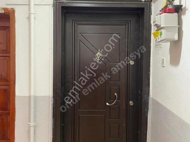 Hacılar Meydanında Satılık Daire 3+1