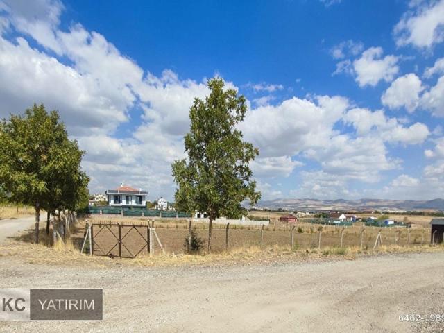Hacılarda Anayola Yakın Elektrik&Suyu olan 2000 m2 Kiralık Arsa