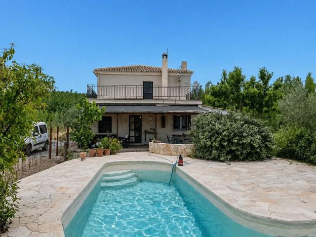 Hacienda rural en Andalucía cerca de Guadix, Granada 4 ha. 250m² Guadix