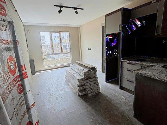 HACILAR HARMANI MAH DE SATILIK YÜKSEK GİRİŞ 1+1 DAİRE EŞYASIZ