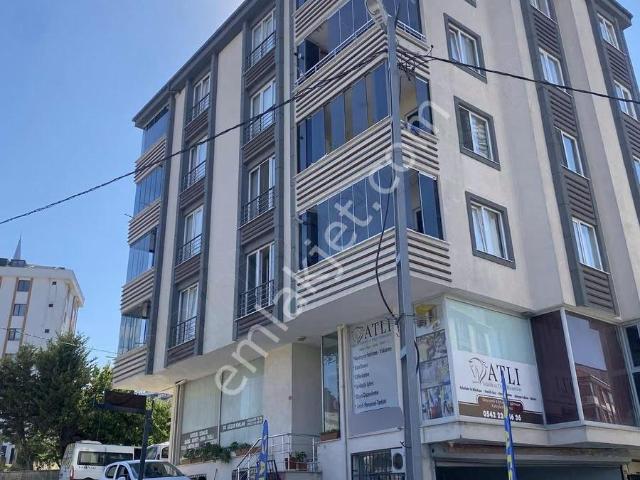 Hadımköy Merkez Camiye Parka Yakın 2+1 Daire