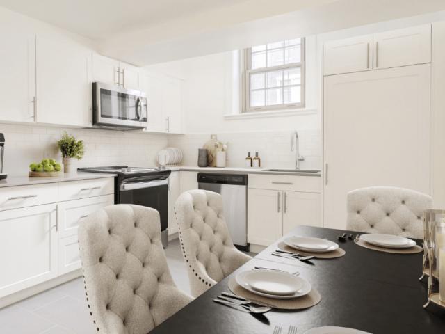 One80five Studio Suites Apartment for Rent