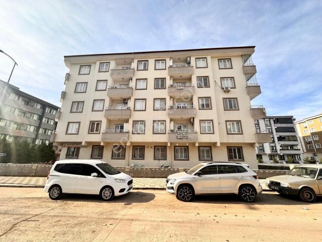 Hadi Gayrimenkulden Yeni Beşevlerde Satılık 2+1 Eşyalı Stüdyo