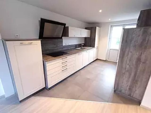 Haguenau 67500 Location appartement 2 pièces t2 au dernier étage parking