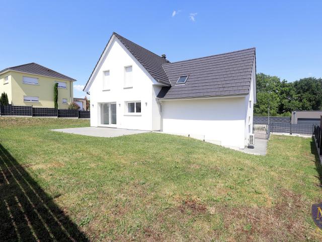 HAGENTHAL LE HAUT QUARTIER RÉSIDENTIEL AU CALME BELLE MAISON RÉCENTE 6 PIÈCES DE 108 M2 SUR 5,12 ARES DE TERRA
