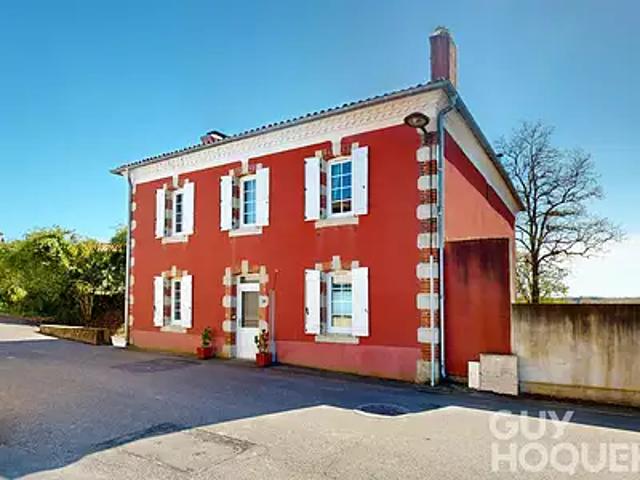 Hagetmau 40700 Achat / Vente maison 7 pièces t7 au dernier étage terrasse
